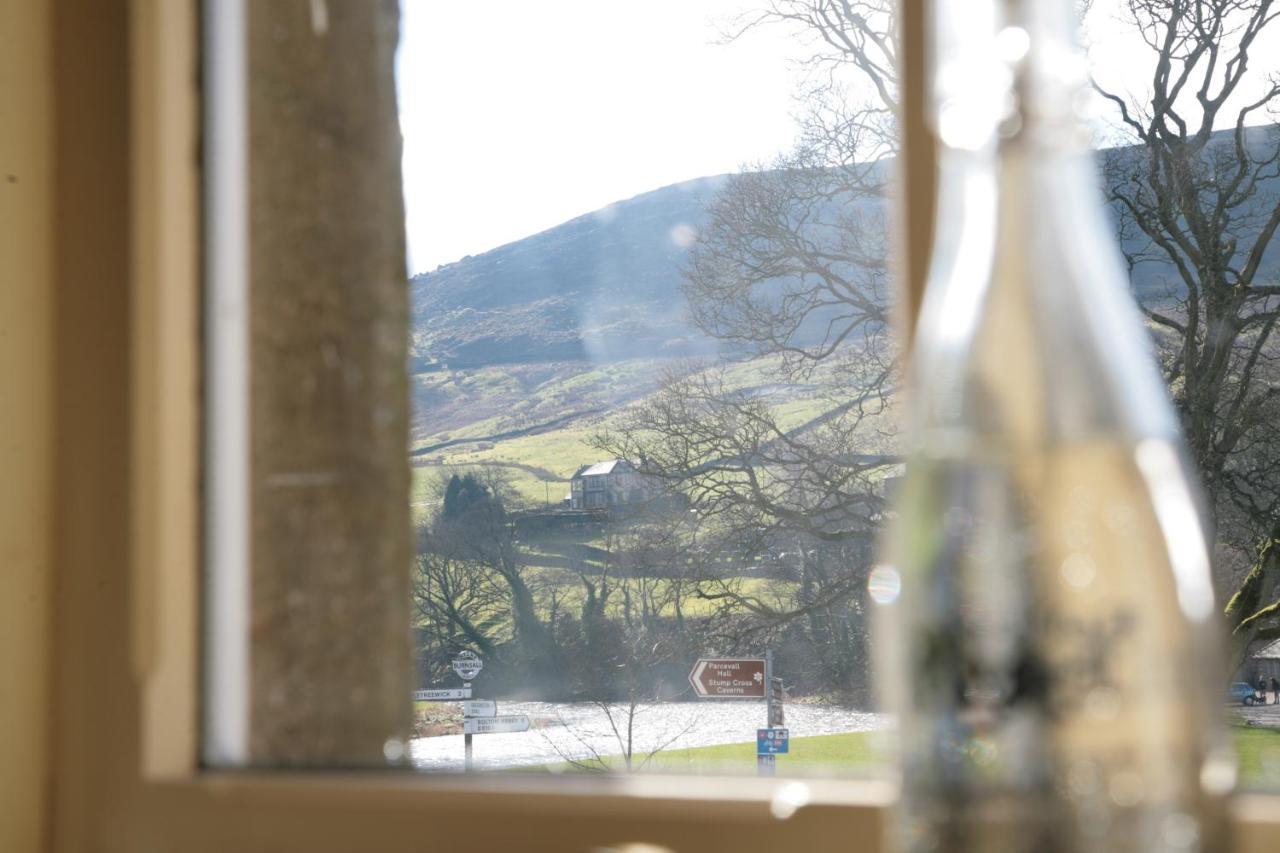 The Red Lion & Manor House Burnsall Exterior foto