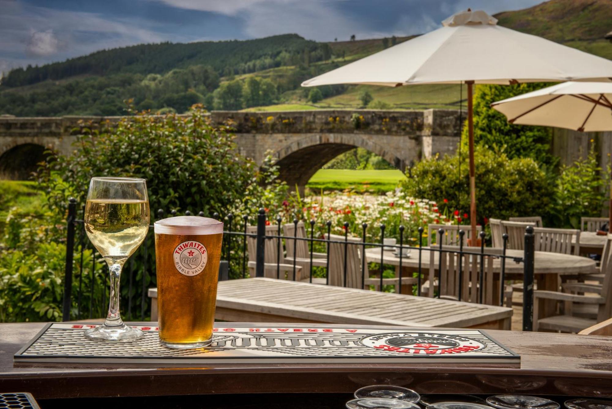 The Red Lion & Manor House Burnsall Exterior foto
